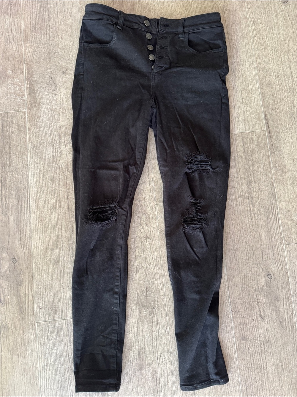 American Eagle Outfitters Black Distressed High-Rise Skinny Jeans